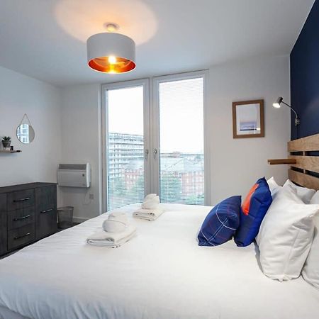Stunning 2 Bed Flat 5Min To Old Trafford Stadium 맨체스터 외부 사진