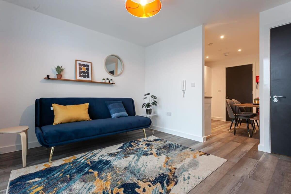 Stunning 2 Bed Flat 5Min To Old Trafford Stadium 맨체스터 외부 사진